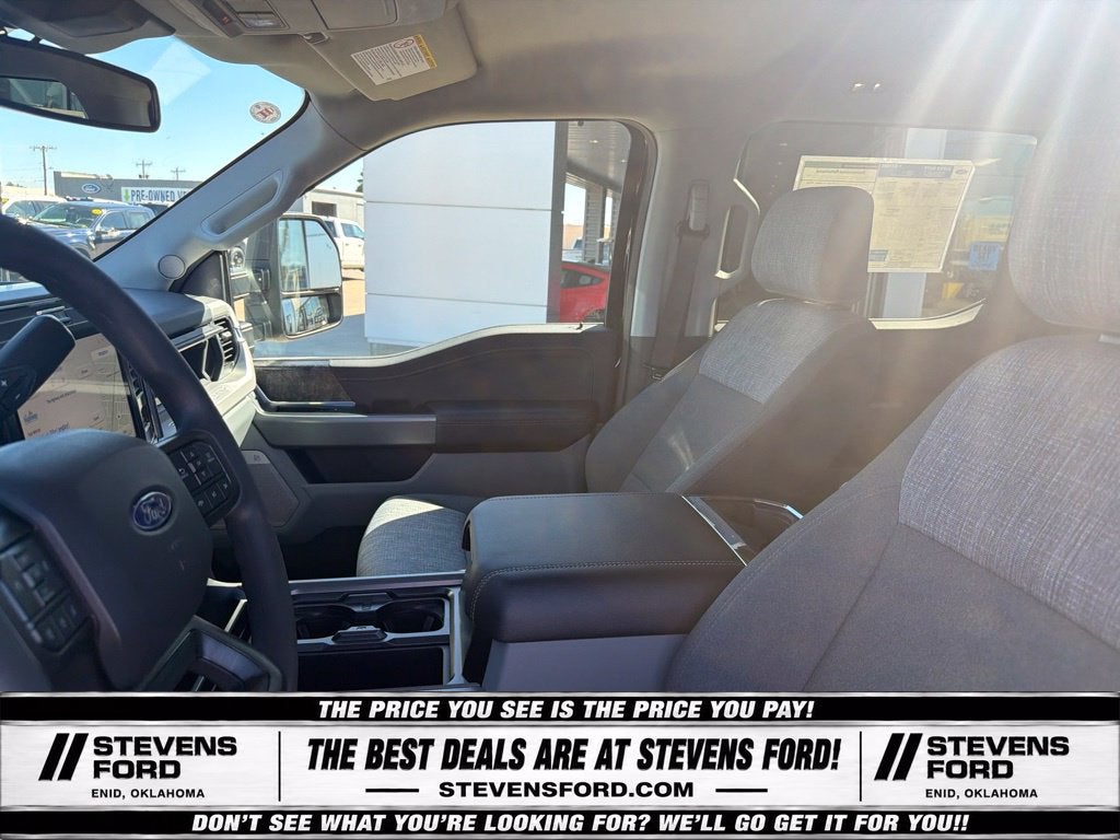 2027 Ford F-350SD XLT DRW