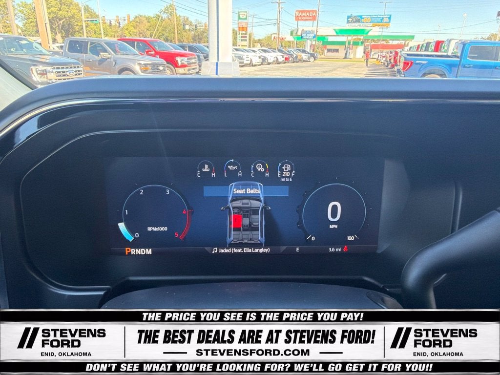 2027 Ford F-350SD XLT DRW