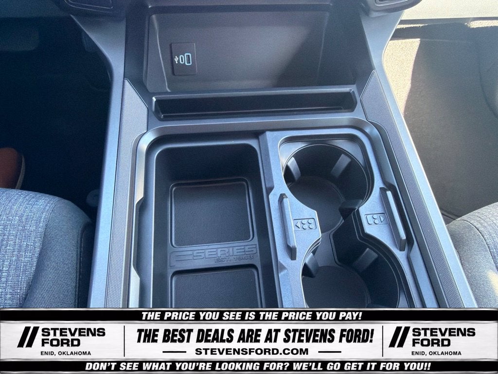2027 Ford F-350SD XLT DRW