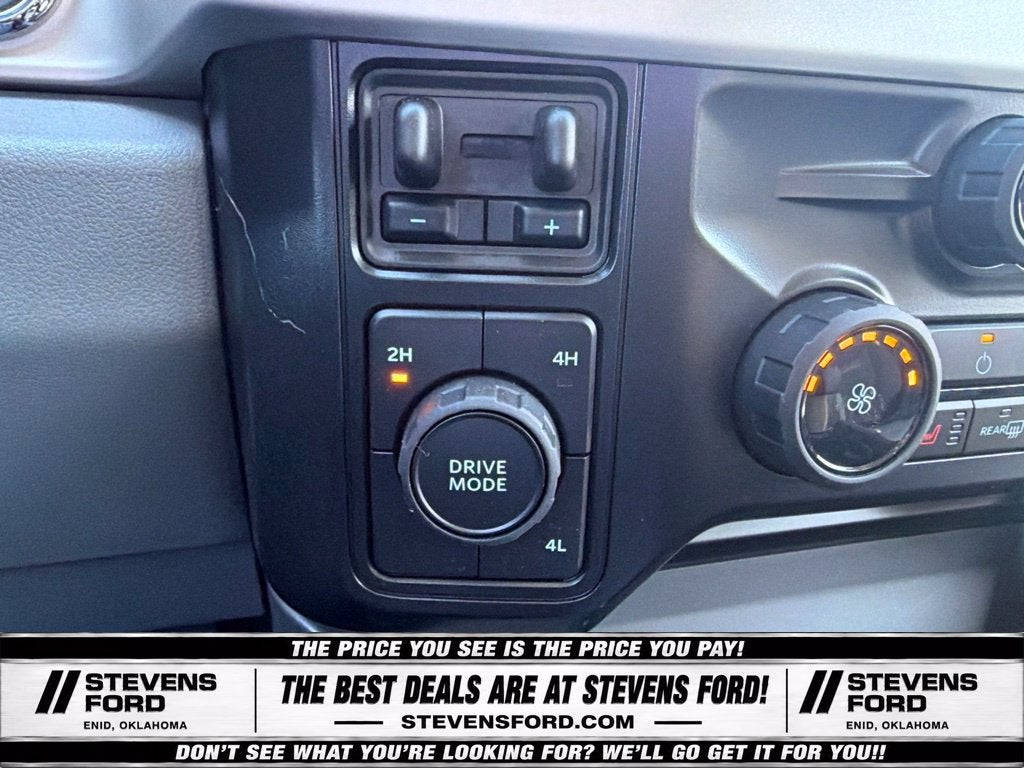 2027 Ford F-350SD XLT DRW