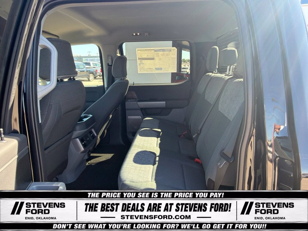 2027 Ford F-350SD XLT DRW
