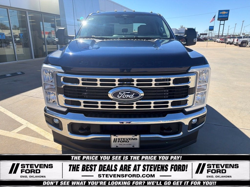 2027 Ford F-350SD XLT DRW