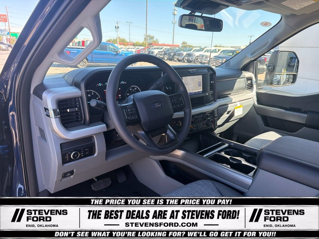 2027 Ford F-350SD XLT DRW