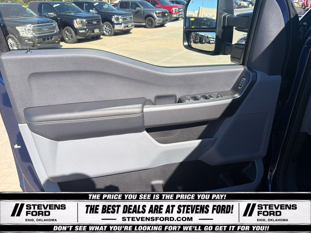 2027 Ford F-350SD XLT DRW