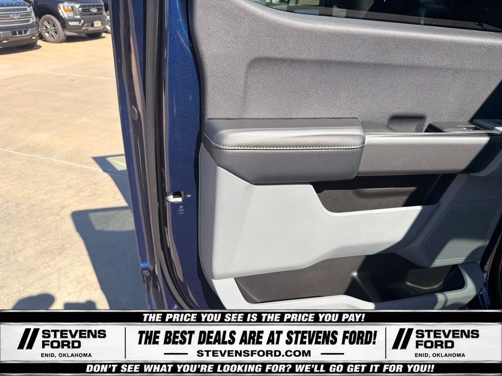 2027 Ford F-350SD XLT DRW