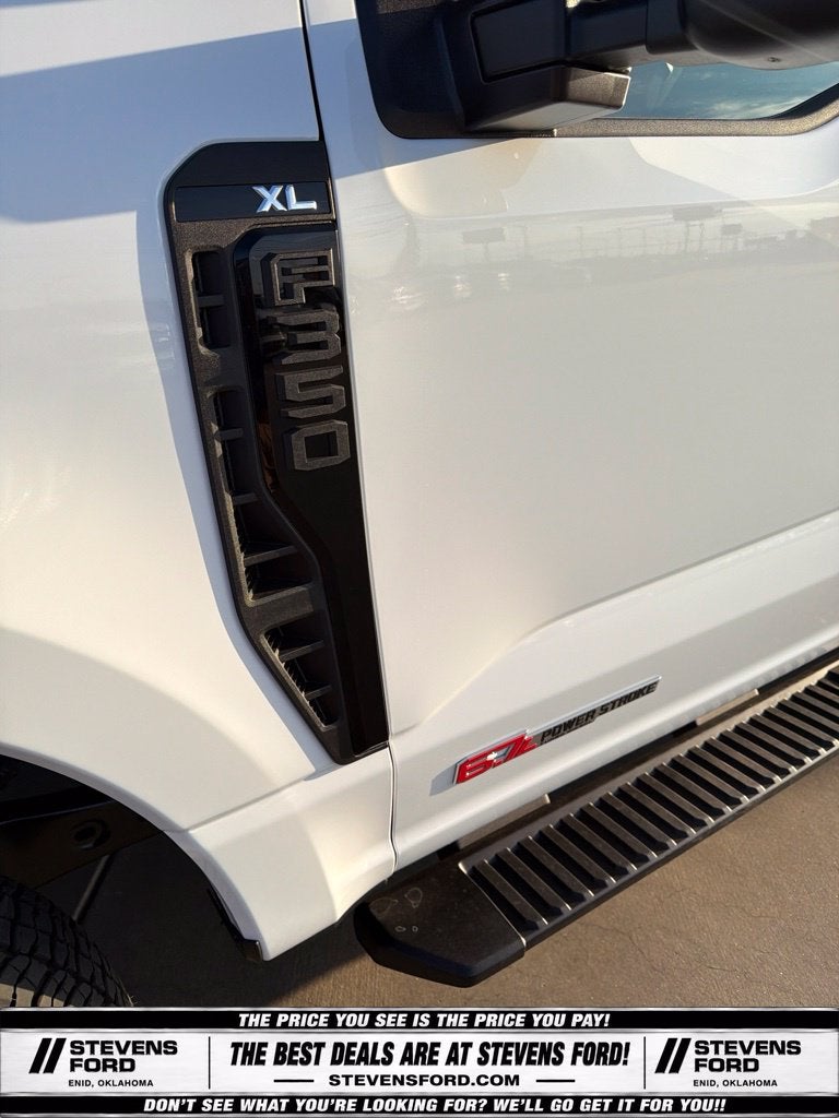 2027 Ford F-350SD XL DRW