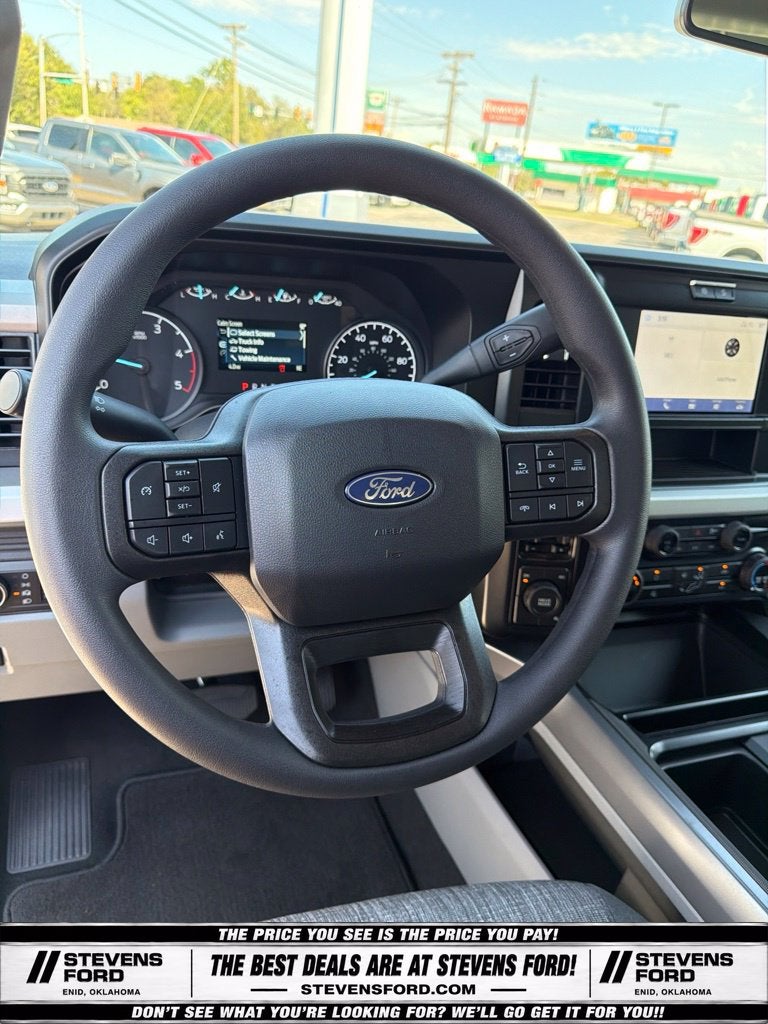 2027 Ford F-350SD XLT DRW