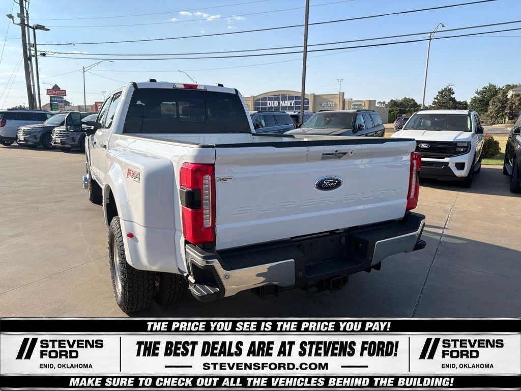 2024 Ford F-350SD Lariat DRW