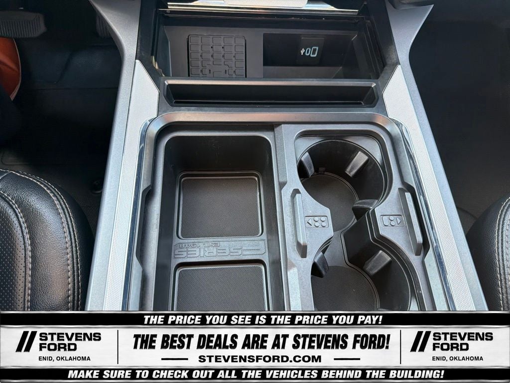 2024 Ford F-350SD Lariat DRW