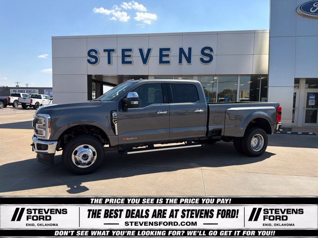 2027 Ford F-350SD Lariat DRW