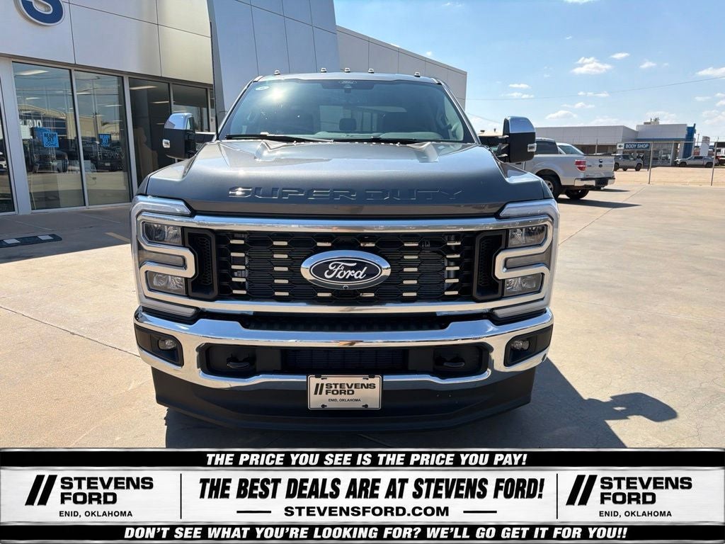 2027 Ford F-350SD Lariat DRW