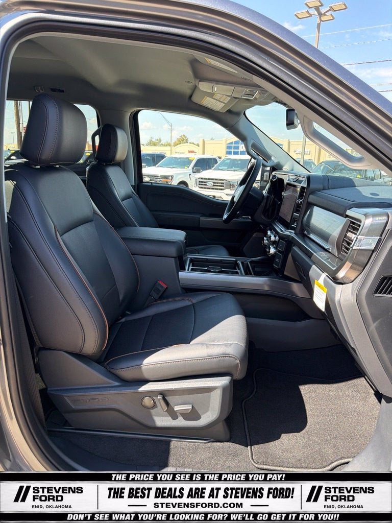 2027 Ford F-350SD Lariat DRW