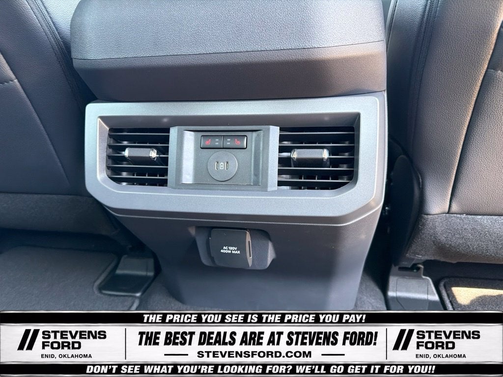 2027 Ford F-350SD Lariat DRW