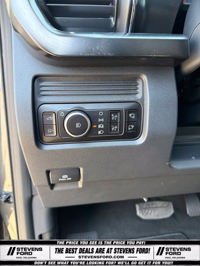 2027 Ford F-350SD Lariat DRW