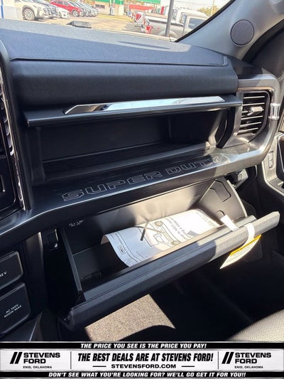 2027 Ford F-350SD Lariat DRW