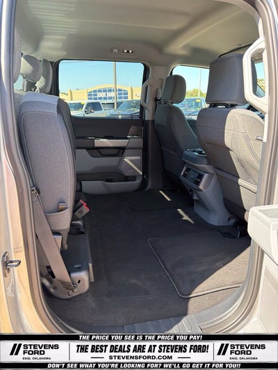 2027 Ford F-350SD XLT DRW