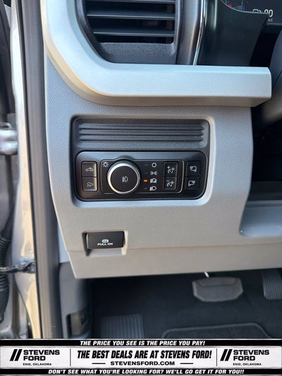 2027 Ford F-350SD XLT DRW