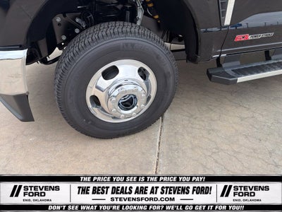 2027 Ford F-350SD Lariat DRW