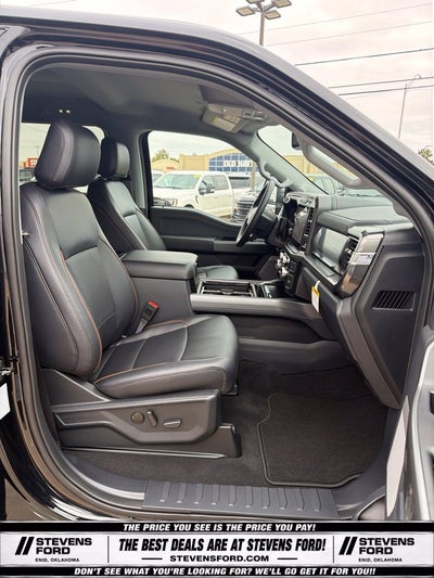 2027 Ford F-350SD Lariat DRW