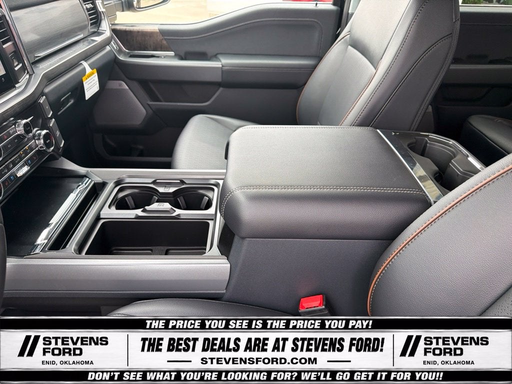 2027 Ford F-350SD Lariat DRW