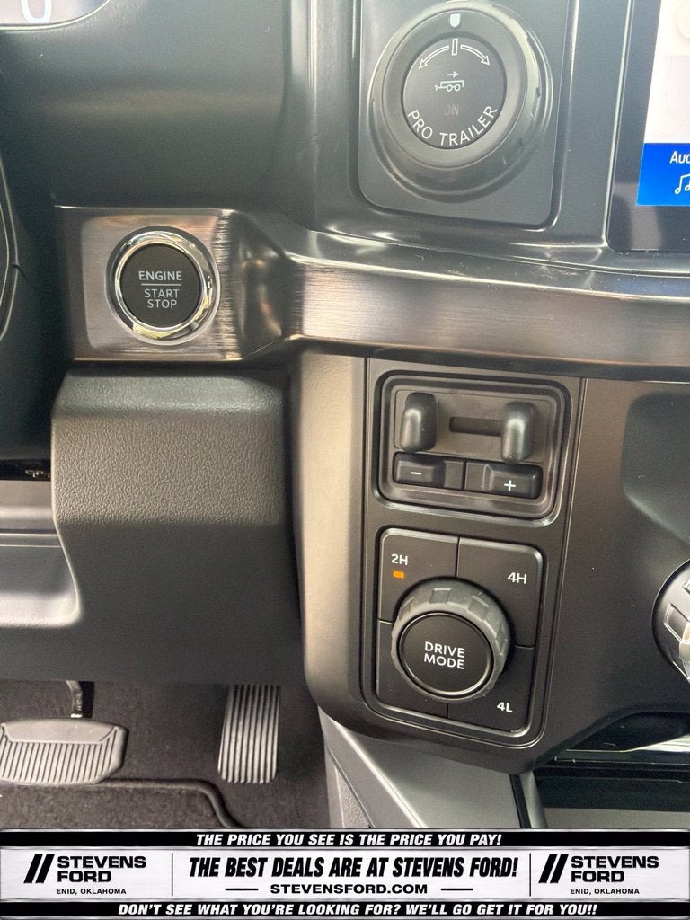2027 Ford F-350SD Lariat DRW