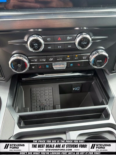 2027 Ford F-350SD Lariat DRW