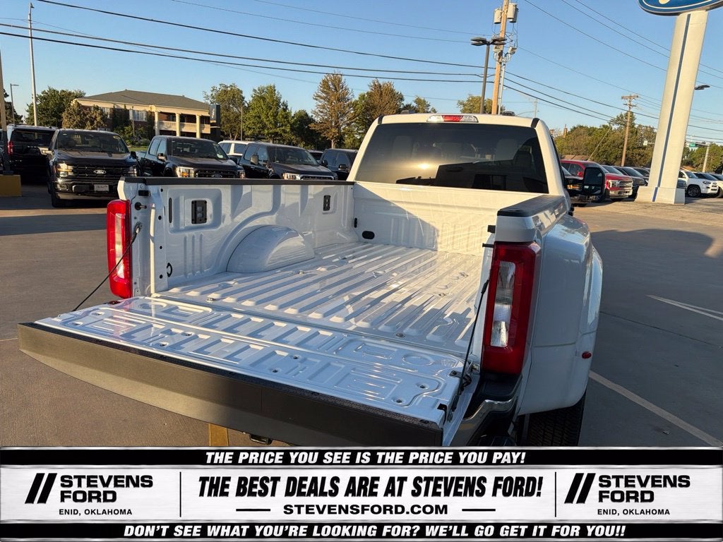 2027 Ford F-350SD XLT DRW