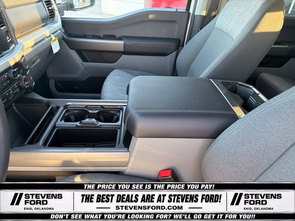 2027 Ford F-350SD XLT DRW