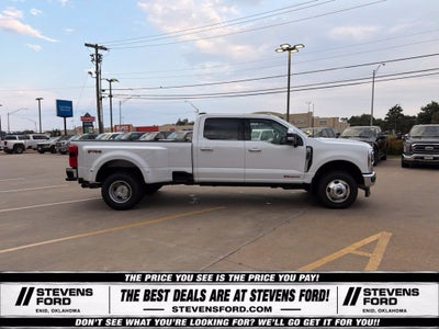 2027 Ford F-350SD Lariat DRW