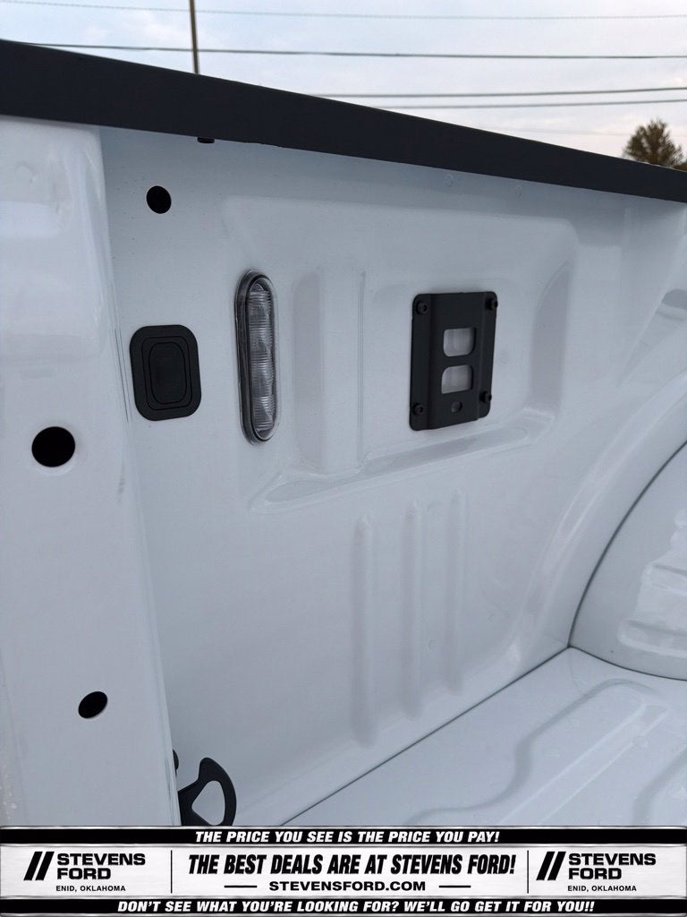 2027 Ford F-350SD Lariat DRW