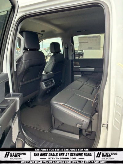 2027 Ford F-350SD Lariat DRW