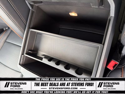 2027 Ford F-350SD Lariat DRW