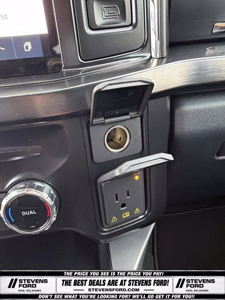 2027 Ford F-350SD Lariat DRW