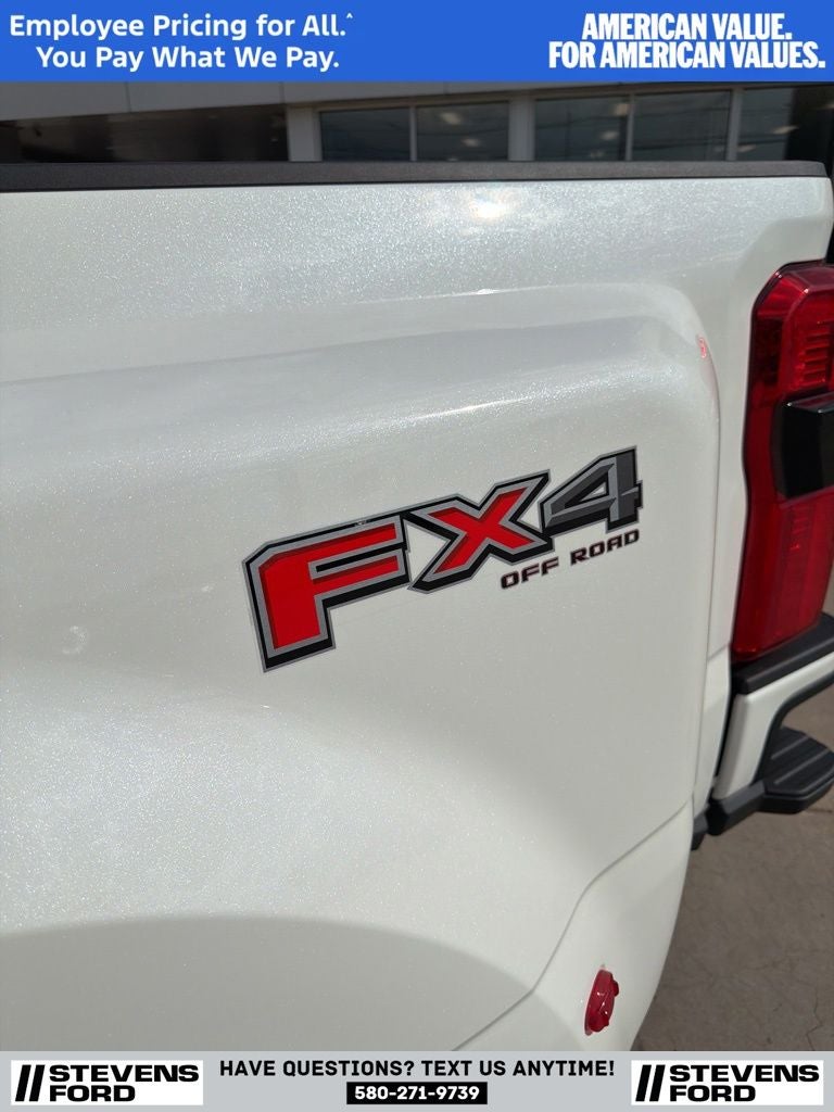 2026 Ford F-350SD Platinum DRW