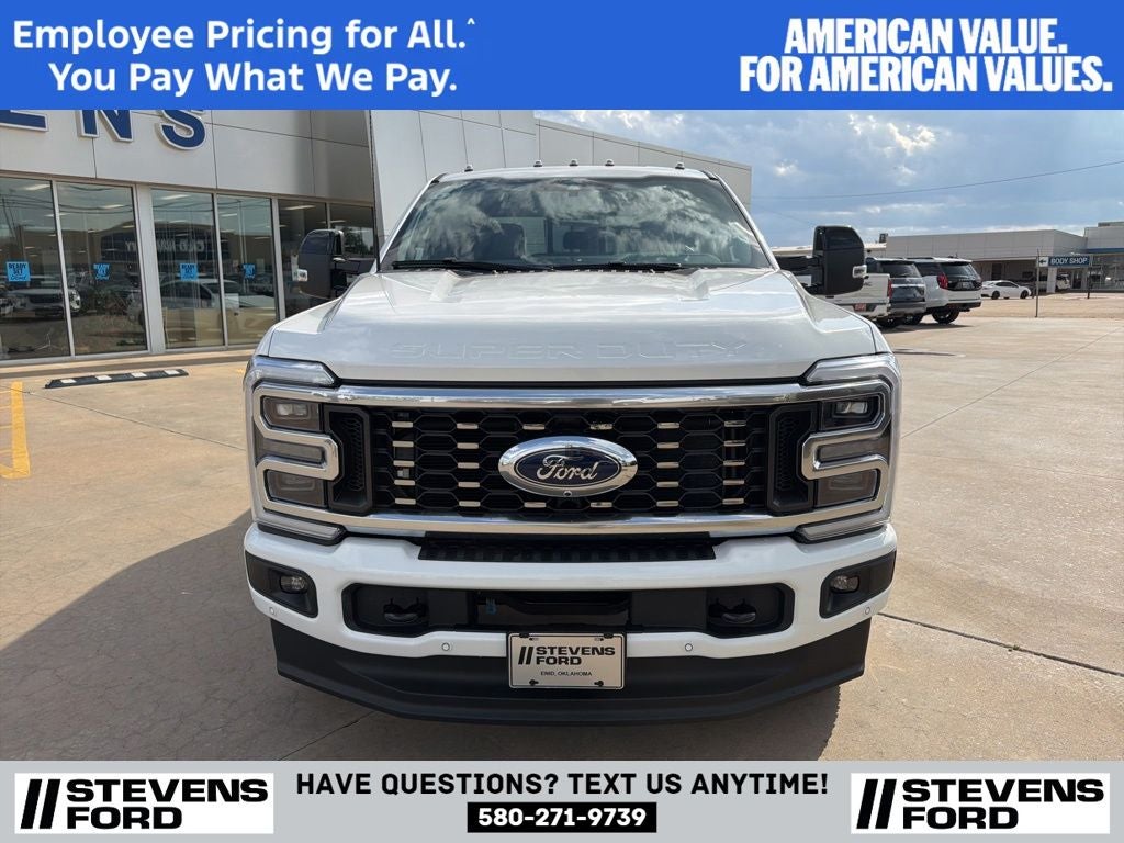 2026 Ford F-350SD Platinum DRW