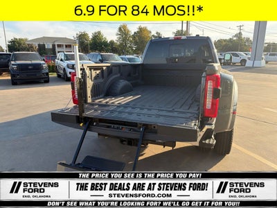 2026 Ford F-350SD Lariat DRW