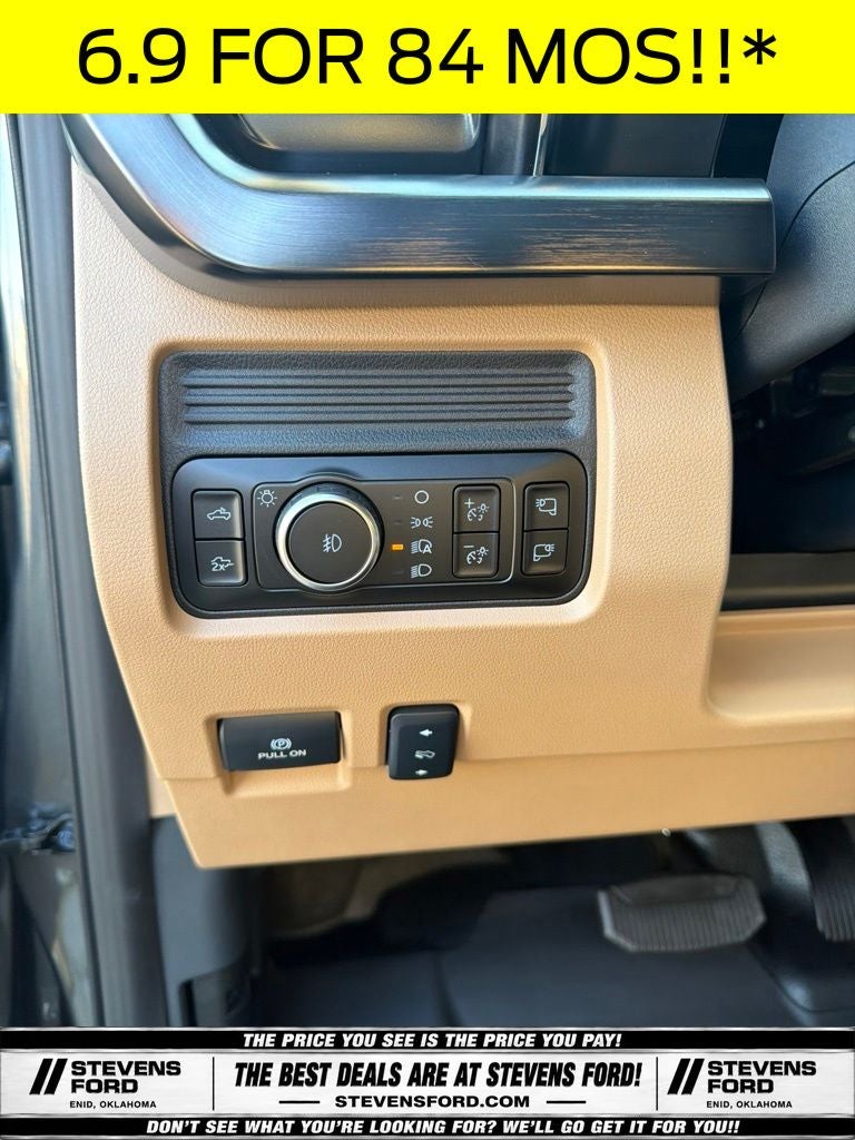 2026 Ford F-350SD Lariat DRW