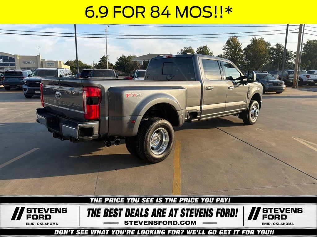 2026 Ford F-350SD Lariat DRW