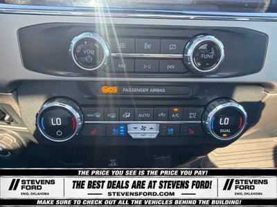 2022 Ford F-450SD Lariat DRW