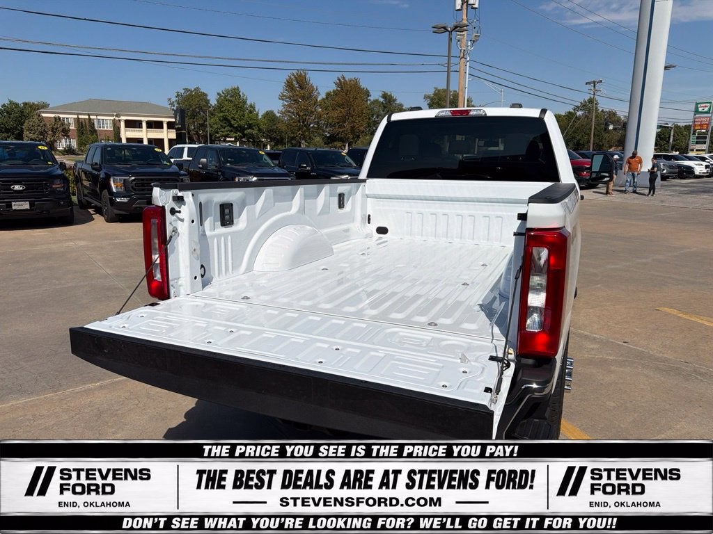 2027 Ford F-350SD XLT