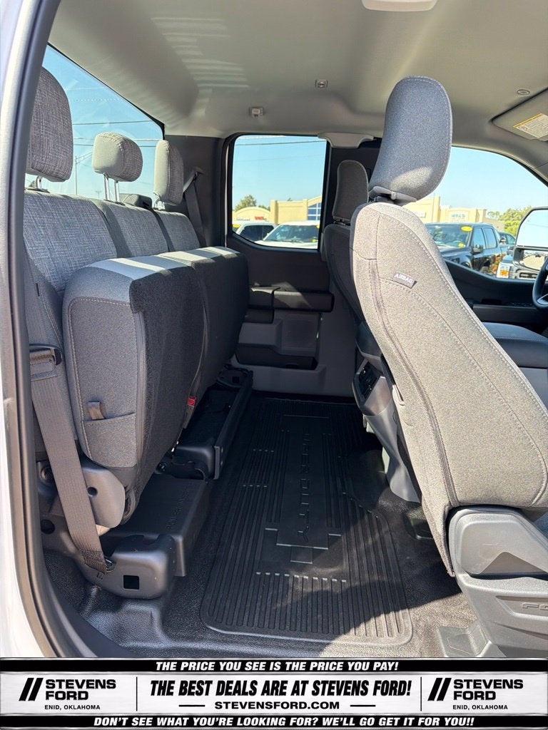 2027 Ford F-350SD XLT