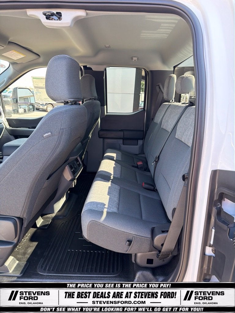 2027 Ford F-350SD XLT