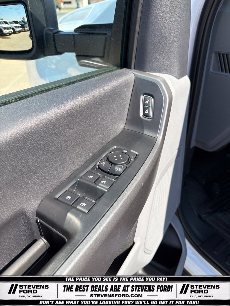 2027 Ford F-350SD XLT