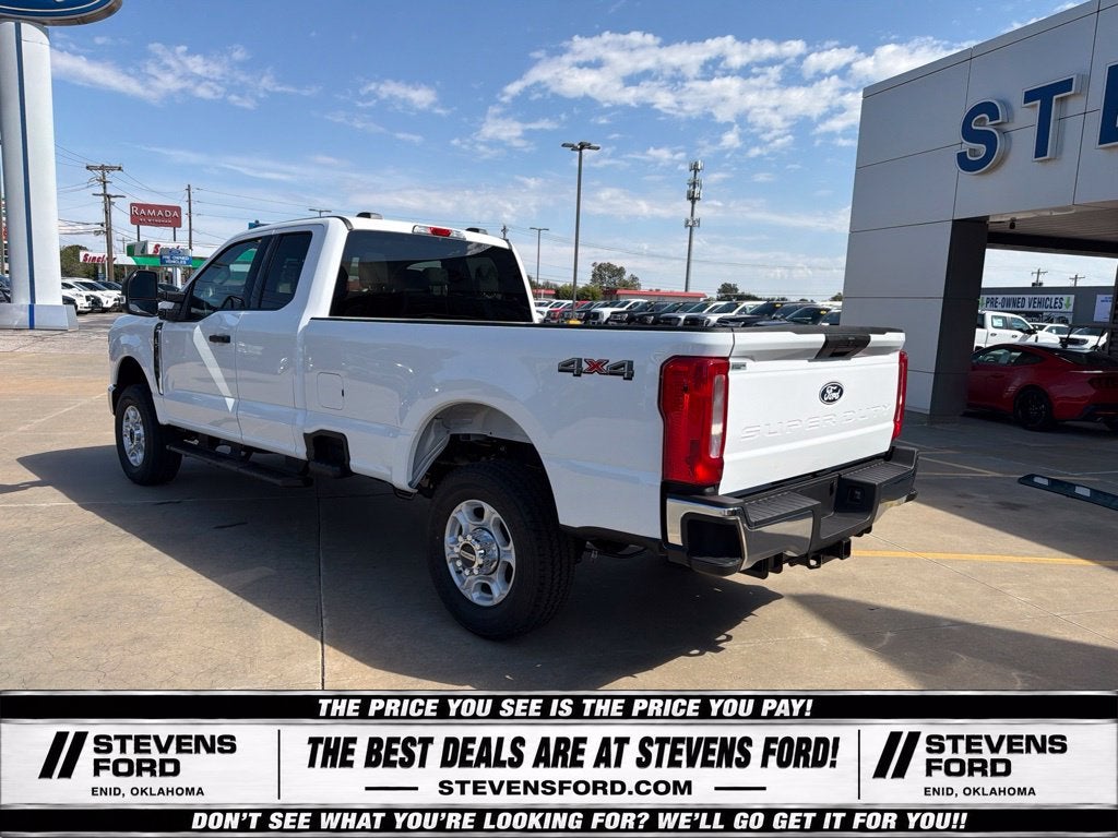 2027 Ford F-350SD XLT