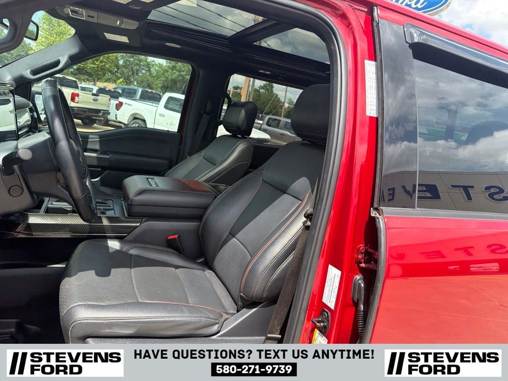 2022 Ford F-150 Lariat BLACK-OPS