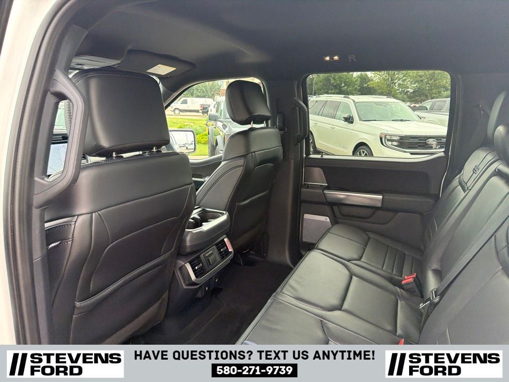 2025 Ford F-150 Platinum