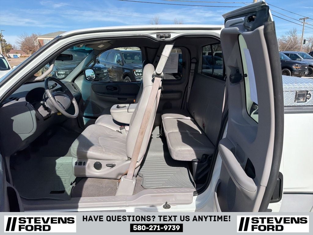 2000 Ford F-150 Lariat