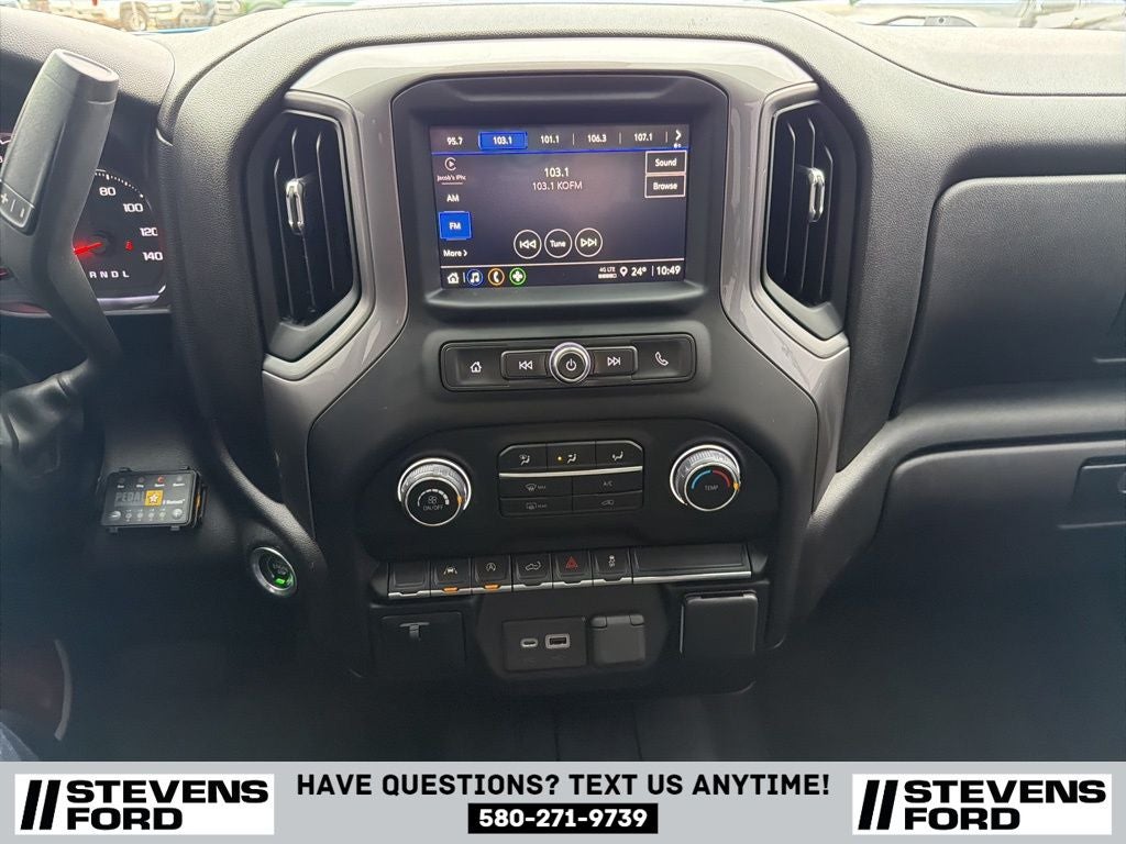 2022 Chevrolet Silverado 1500 Custom