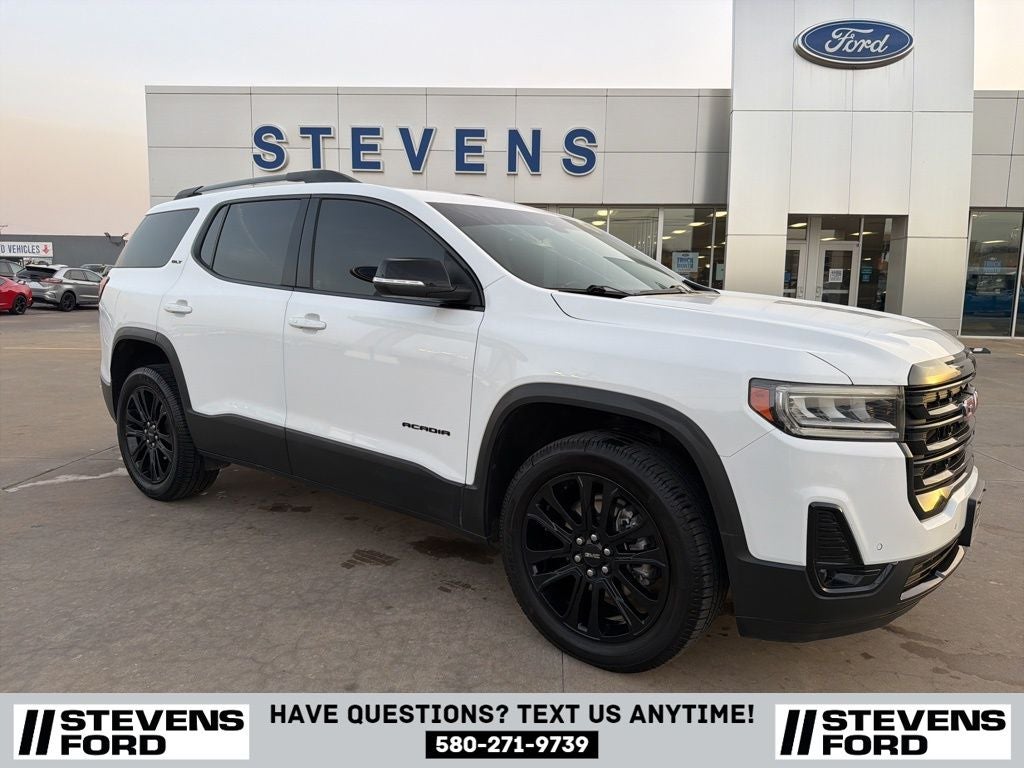 2023 GMC Acadia SLT