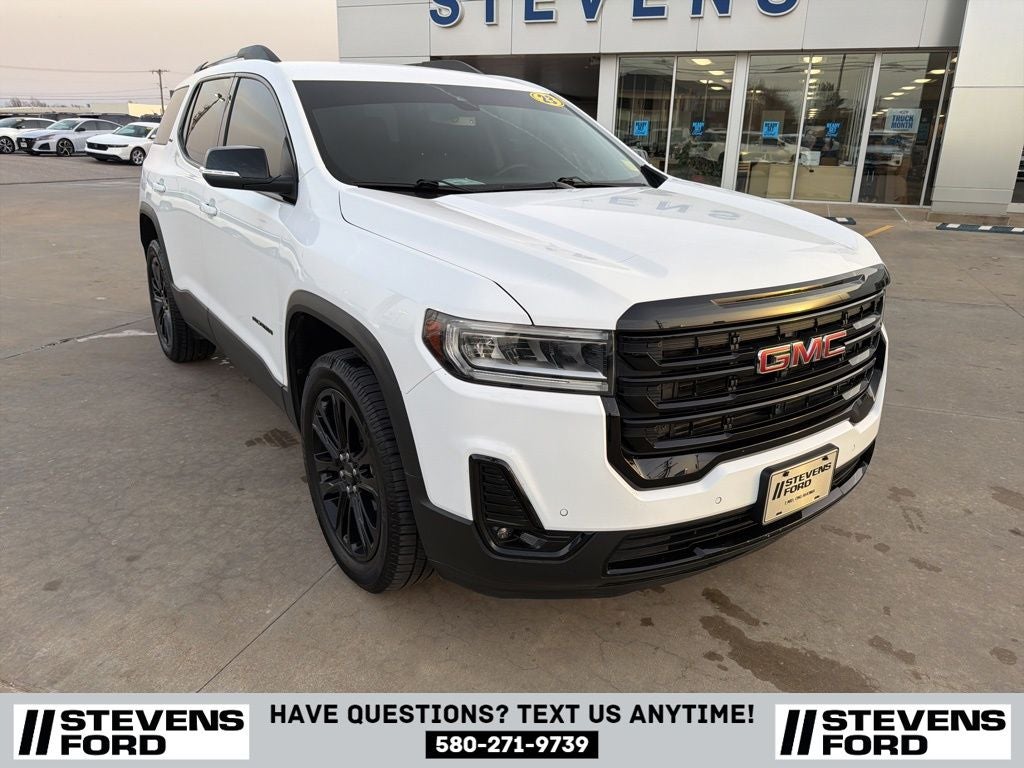 2023 GMC Acadia SLT